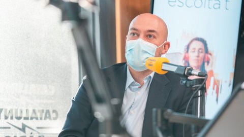 El director de Catalunya Ràdio i dels Mitjans Digitals de la CCMA, Saül Gordillo, intervé al programa El suplement de La Marató 2020 dedicat a la pandèmia de la Covid-19 per explicar com la ràdio pública hi ha fet front. Barcelona. 20 de desembre de 2020