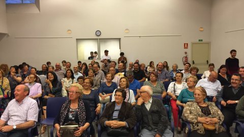 Presentació del llibre Revoltats al Casal Cívic de Sant Josep amb Oriol Junqueras, Justo Molinero i Saül Gordillo. Sant Vicenç dels Horts. 4 de maig de 2015