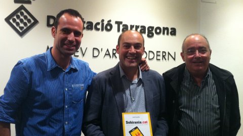 Presentació del llibre Sobirania.cat, del periodista Saül Gordillo, al Museu d'Art Modern de Tarragona amb Josep Bargalló i Ferran Civit. Tarragona. 23 d'octubre de 2014
