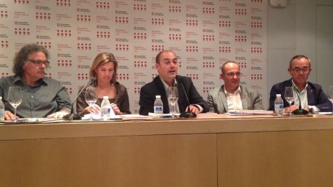 Presentació del llibre Sobirania.cat, del periodista Saül Gordillo, al Centre Cultural Blanquerna de Madrid amb els diputats catalans al Congrés Carles Campuzano (CiU), Lourdes Muñoz (PSC), Joan Coscubiela (ICV-EUiA) i Joan Tardà (ERC). Madrid. 29 d'octubre de 2014