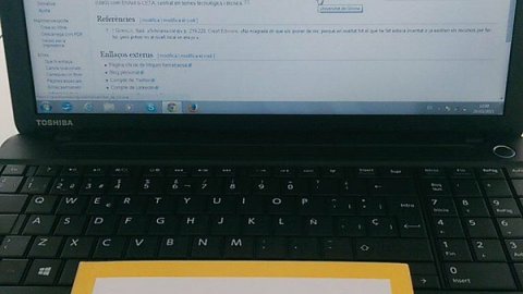 Viquimarató per incorporar i ampliar les entrades a la Viquipèdia dels '200 protagonistes de la Internet catalana' del llibre Sobirania.cat, del periodista Saül Gordillo, en les jornades de la Catosfera 2015. Biblioteca Carles Rahola. Girona. 28 de març del 2015 