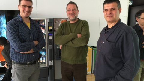 Viquimarató per incorporar i ampliar les entrades a la Viquipèdia dels '200 protagonistes de la Internet catalana' del llibre Sobirania.cat, del periodista Saül Gordillo, en les jornades de la Catosfera 2015. Biblioteca Carles Rahola. Girona. 28 de març del 2015 