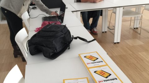 Viquimarató per incorporar i ampliar les entrades a la Viquipèdia dels '200 protagonistes de la Internet catalana' del llibre Sobirania.cat, del periodista Saül Gordillo, en les jornades de la Catosfera 2015. Biblioteca Carles Rahola. Girona. 28 de març del 2015 