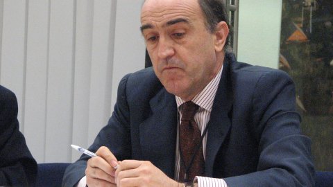 Alfonso González Finat, director de Fonts d'Energia Noves i Renovables, Eficiència Energètica i Innovació a la direcció general d'Energia i Transport de la Comissió Europea. Brussel·les. 17 de desembre de 2007 