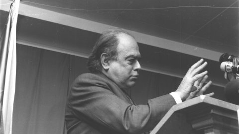El president de la Generalitat i de Convergència, Jordi Pujol, al congrés de la Joventut Nacionalista de Catalunya (JNC) el 1991. Calella