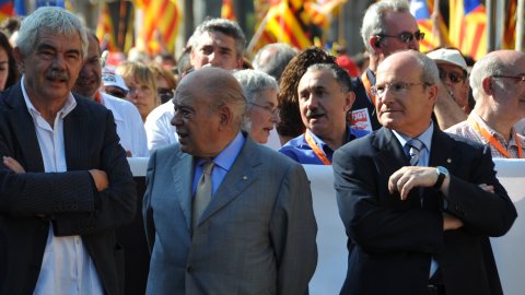 El president de la Generalitat, José Montilla, i els expresidents Jordi Pujol i Pasqual Maragall a la manifestació amb el lema Som una nació. Nosaltres decidim, que aplega un milió i mig de persones segons els organitzadors, Òmnium Cultural. Barcelona. 10 de juliol de 2010