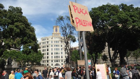 Moviment 15-M a la plaça Catalunya. Barcelona. 19 de maig de 2011
