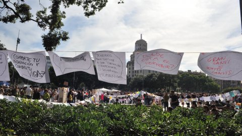 Moviment 15-M a la plaça Catalunya. Barcelona. 19 de maig de 2011