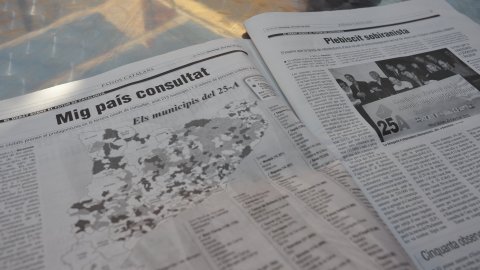 Consulta sobre la independència de Catalunya organitzat per la Plataforma Calella Decideix. Calella. 25 d'abril de 2010