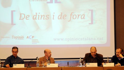 Taula rodona sobre regeneració democràtica organitzada de l'Opinió Catalana amb Jaume López, Antoni Vives, Antoni Dalmau i Saül Gordillo. Barcelona. 7 de novembre de 2009