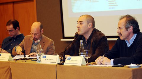 Taula rodona sobre regeneració democràtica organitzada de l'Opinió Catalana amb Jaume López, Antoni Vives, Antoni Dalmau i Saül Gordillo. Barcelona. 7 de novembre de 2009