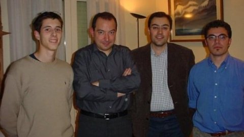 Sopar-col·loqui dels periodistes Vicent Sanchis (Avui) i Saül Gordillo (El Punt). Mataró. 20 de desembre de 2002