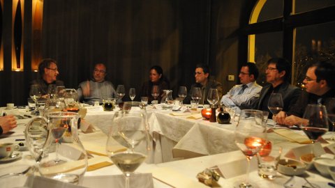 Sopar de periodistes catalans amb Joaquín Almunia, eurocomissari d'Economia. Praga. 1 de març de 2009