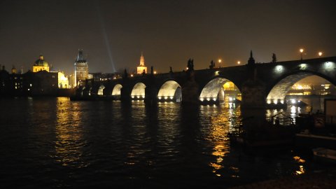 Praga. Pont de Carles. Riu Vltava. 2 de març de 2009