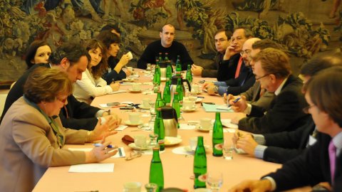 Tomás Pojar, viceministre d'Afers Exteriors. Reunió de periodistes catalans al Ministeri d'Afers Exteriors de Txèquia, al Palau Czernin. 3 de març de 2009.