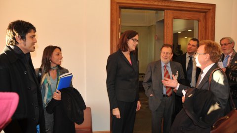 Trobada amb Cecilia Malmström, ministra d'Afers Europeus. Maties Salom, Anna Alba, Joan Tàpia, Joan Morros, Joan Riera i Manel Camós. Estocolm. 5-6 d'octubre de 2009