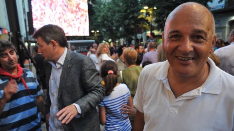 Les Santes. Desvetllament bellugós. Nit Boja. Joan Mora i Jordi Surinyach. Mataró. 25 de juliol de 2010