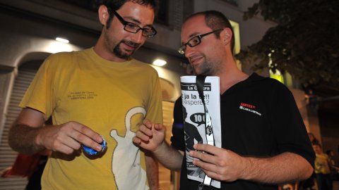 Les Santes. Desvetllament bellugós. Nit Boja. Oriol Burgada i Eloi Aymerich. Mataró. 25 de juliol de 2010