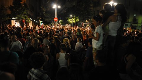 Les Santes. Desvetllament bellugós. Nit Boja. Mataró. 25 de juliol de 2010