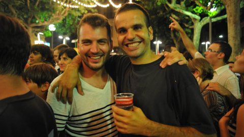 Les Santes. Desvetllament bellugós. Nit Boja. Jordi Pujolar i Quim Puig. Mataró. 26 de juliol de 2010