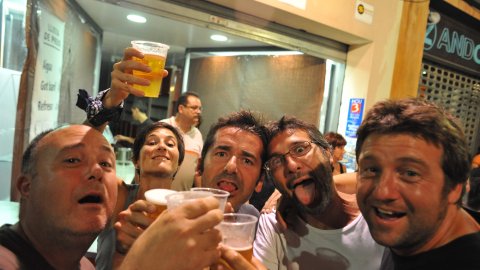 Les Santes. Desvetllament bellugós. Nit Boja. Laia Sabater, Agustí Lladó, Roland Ledo i Xevi Galceran. Mataró. 26 de juliol de 2010