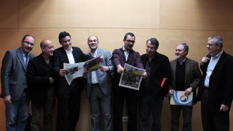 Taula rodona sobre integració de redaccions periodístiques a la Universitat Pompeu Fabra amb Ramón Salaverría, Toni Piqué, Joan Cal, Antoni Esteve i Saül Gordillo. Barcelona. 16 de maig de 2013