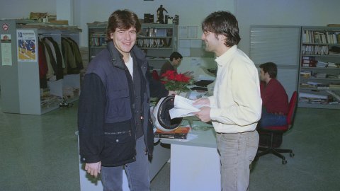 Roland Ledo i Espartac Peran a la redacció d'El Punt del Maresme, al camí de la Geganta. Mataró. 