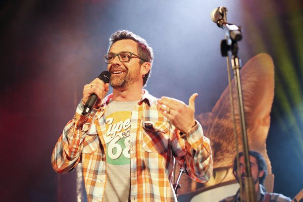 Santi Faro, cap de Continguts de Catalunya Ràdio, a la festa dels 10 anys d'iCat a la Sala Apolo. 28 d'abril del 2016