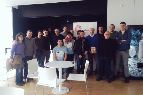 Viquimarató del llibre 'Sobirania.cat' a la Catosfera 2015. Biblioteca Carles Rahola de Girona. 28 de març del 2015