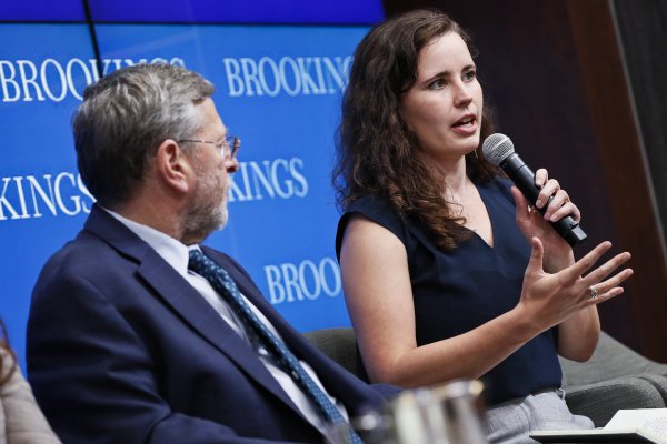 Helen Toner, directora de estrategia del Centro de Seguridad y Tecnología Emergente en la Universidad de Georgetown, en 2019. Paul Morigi / Flickr