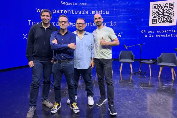 Xavier Mitjana, Antonio Ortiz, Matías S. Zavía i Carlos Santana, d'esquerra a dreta, en la presentació de Paréntesis MEDia, a Barcelona. Foto: Saül Gordillo